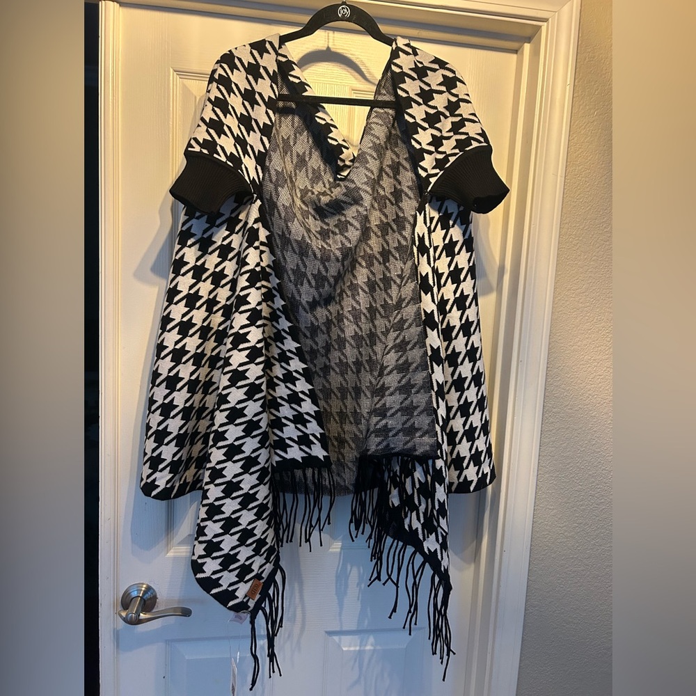 Original USA sweater shawl top sz one size